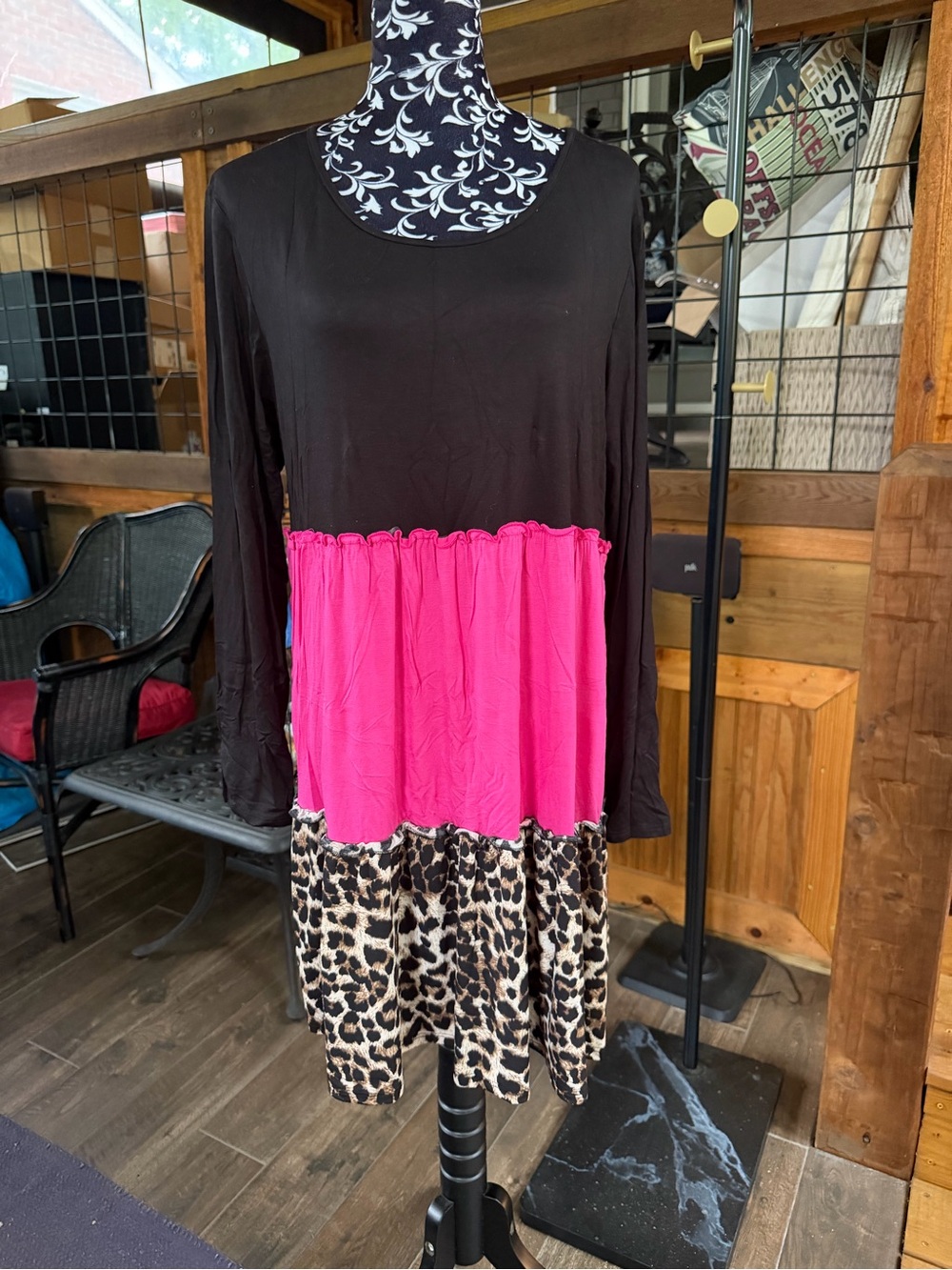 HEIMISH USA Black, Hot Pink & Leopard Tiered Long-Sleeve Dress